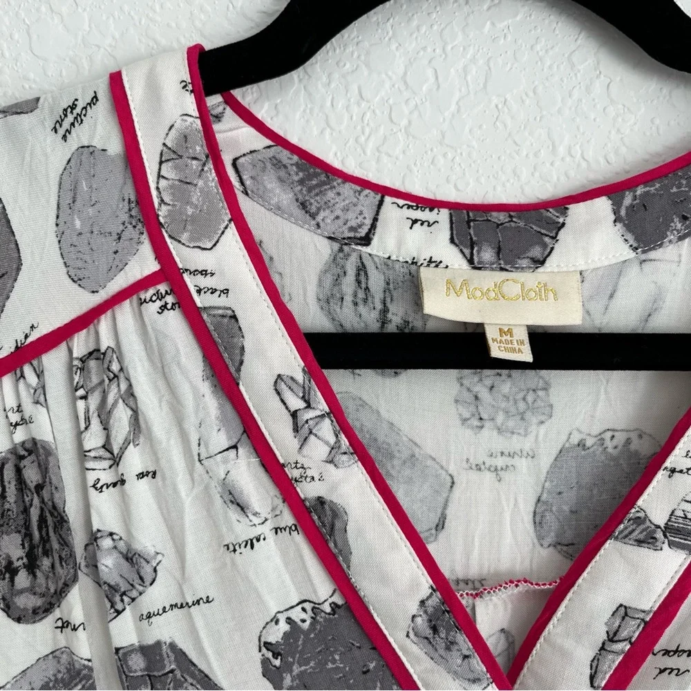 🆕 ModCloth Must-Have Minerals Blouse - Picture 4 of 6